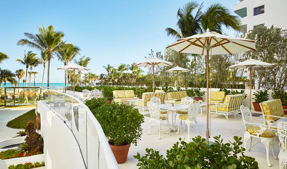 Enjoy the Sundown Social Menu at Faena Miami Beach (Photo: Nik Koenig)
