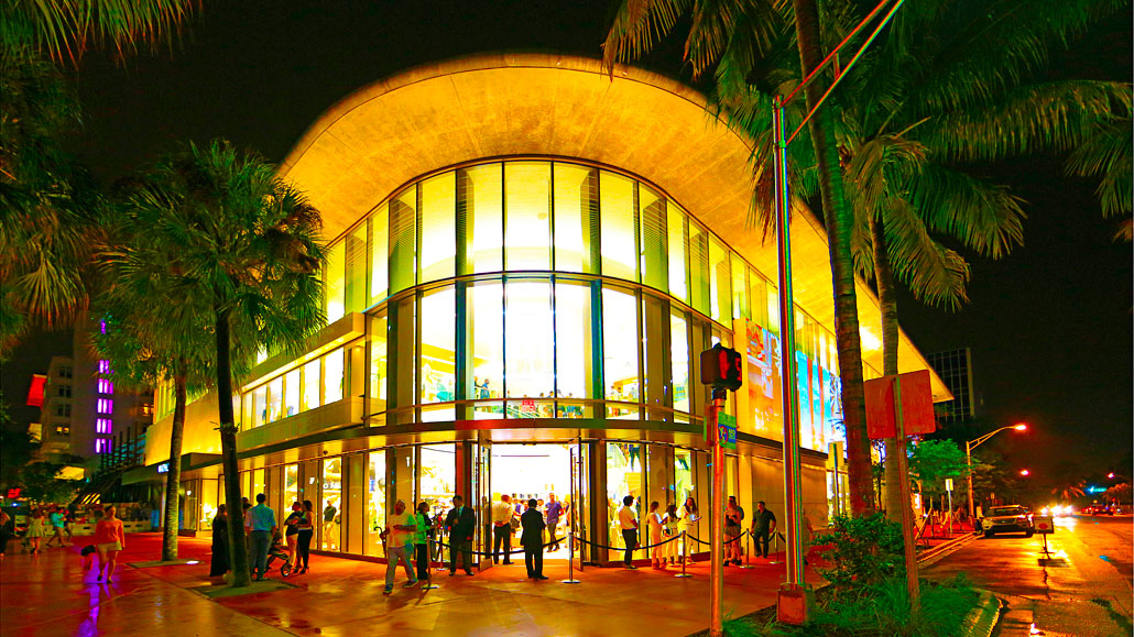 Armani exchange store lincoln road